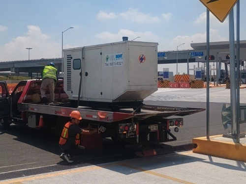 Planta de emergencia en nave industrial