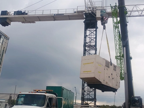 Planta de emergencia en nave industrial